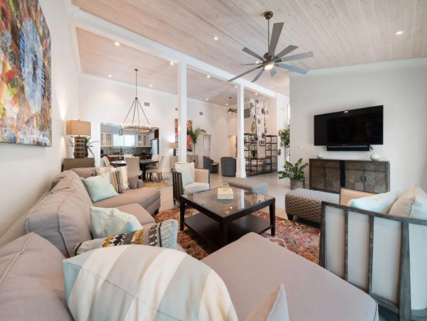 Nassau Luxurious Vacation Rental - Four Bedroom in Paradise